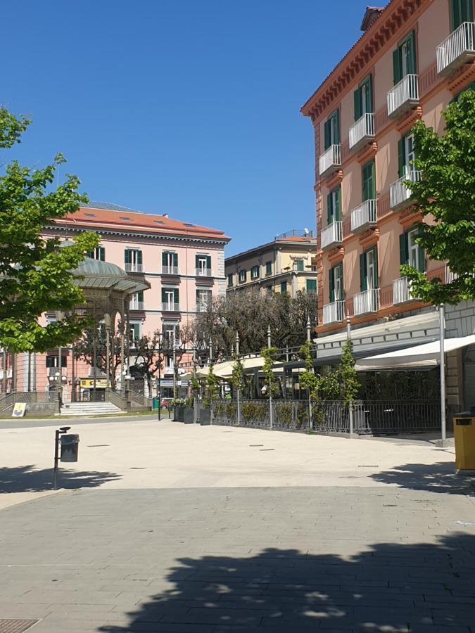 La Residenza Della Fenice Castellammare di Stabia Luaran gambar
